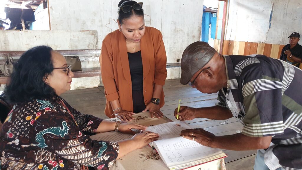 Keluarga Besar Khouw Bentuk Yayasan Khouw Bersatu Papua untuk Jaga Hutan Sagu dan Danau Sentani 20250914 152629